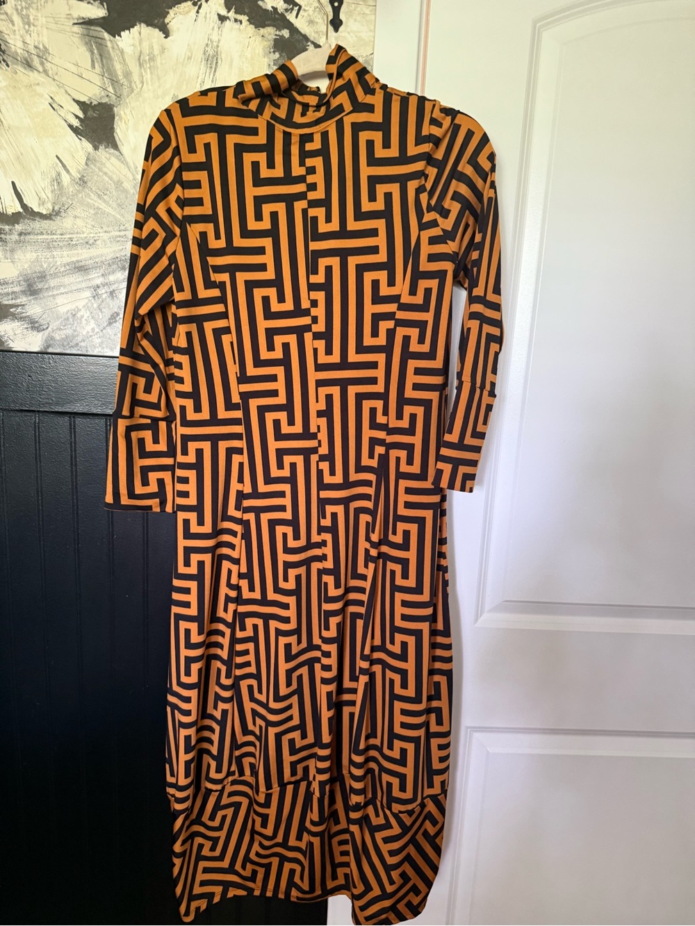 Geometric Print Orange & Black Maxi Dress with Front Zip - Picture 2 of 2